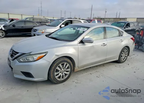 2017 Nissan Altima 2.5 z USA, uszkodzony, nr VIN 1N4AL3AP7HN358984